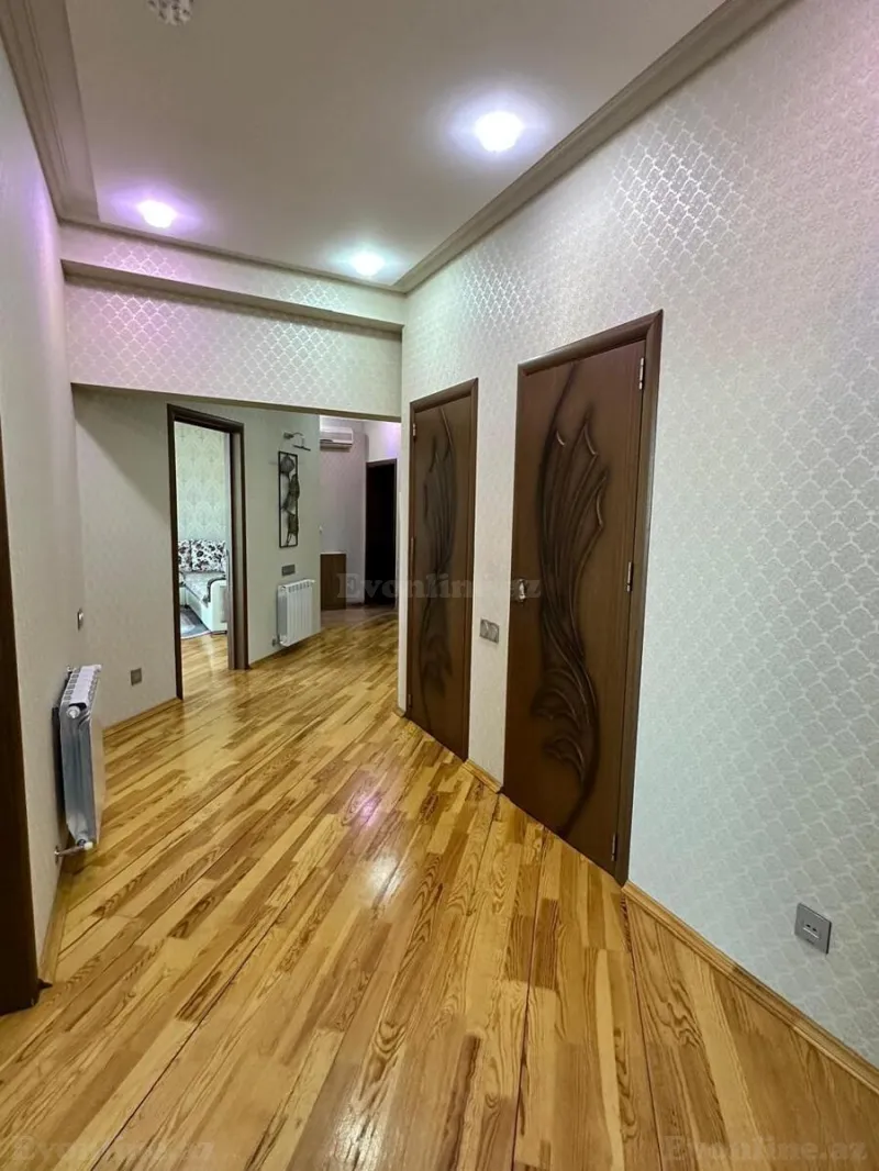 Satılır 3 otaqlı Mənzil Yeni tikili 120 m² 20 Yanvar m. - şəkil 16