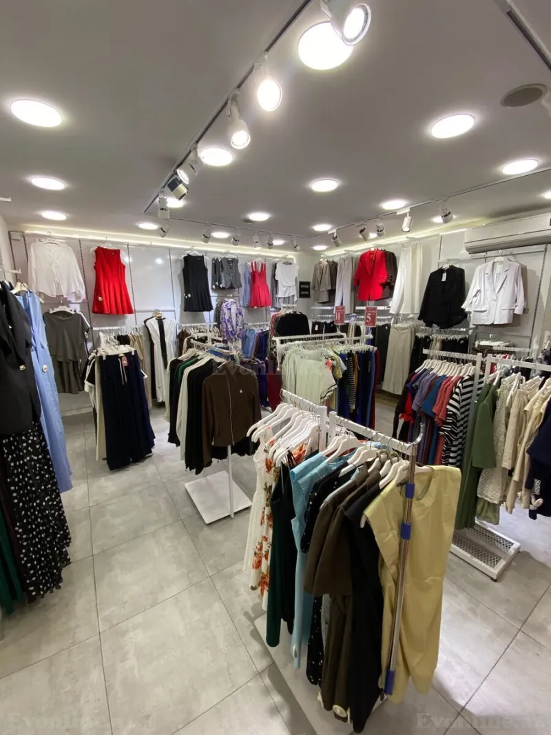 Kirayə verilir Obyekt 32 m² İnşaatçılar m. - şəkil 2