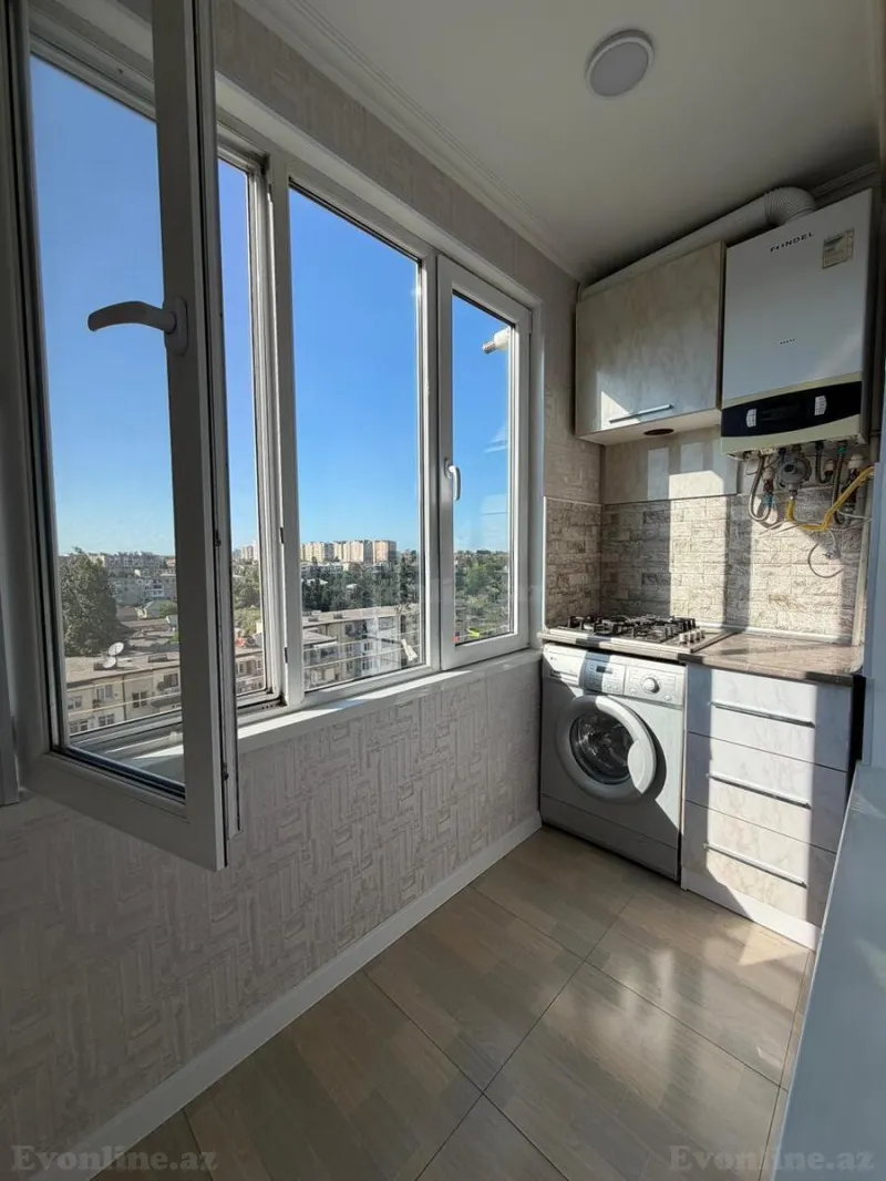 Satılır 2 otaqlı Mənzil Köhnə tikili 50 m² Bakıxanov - şəkil 12