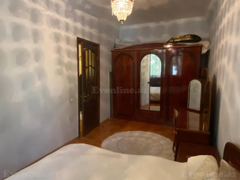 Kirayə verilir 4 otaqlı Mənzil Köhnə tikili 120 m² Nəriman Nərimanov m. - şəkil 9