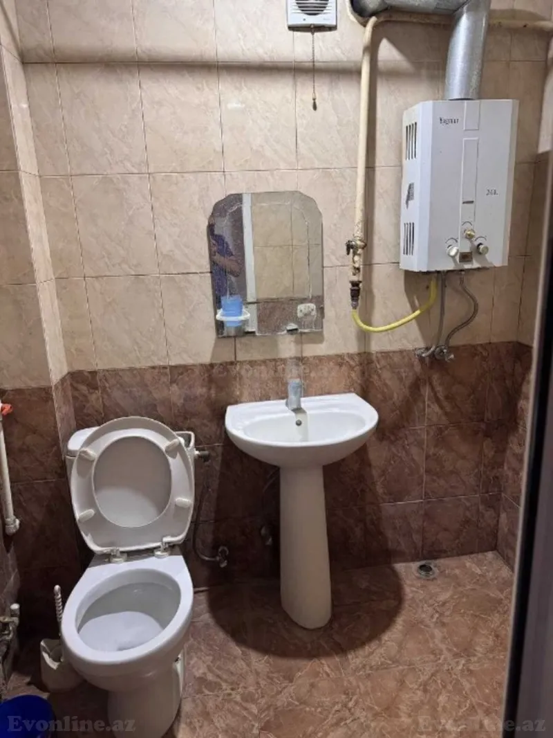 Satılır 1 otaqlı Mənzil Köhnə tikili 45 m² Neftçilər m. - şəkil 6