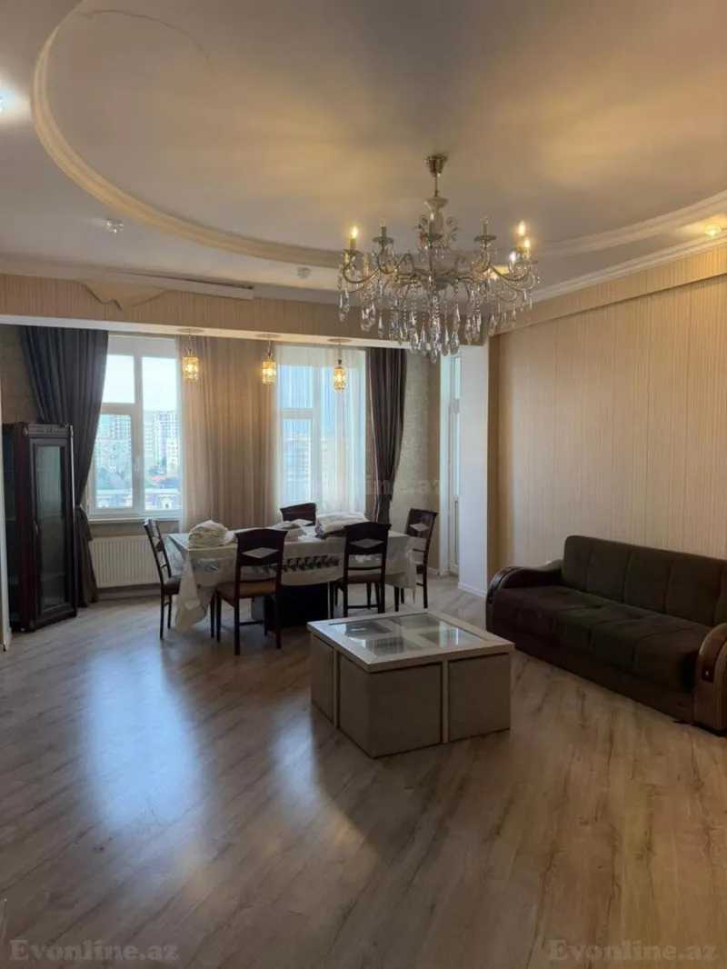 Satılır 3 otaqlı Mənzil Yeni tikili 130 m² Xətai m.