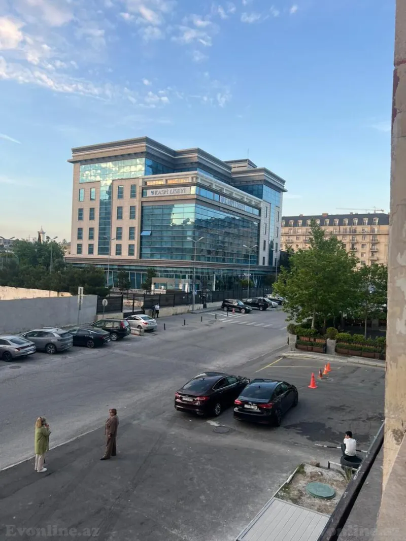 Kirayə verilir 2 otaqlı Mənzil Yeni tikili 60 m² Xətai m. - şəkil 11
