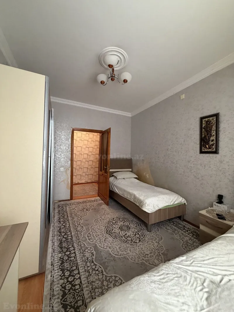 Satılır 3 otaqlı Mənzil Köhnə tikili 90 m² Yeni Yasamal - şəkil 5