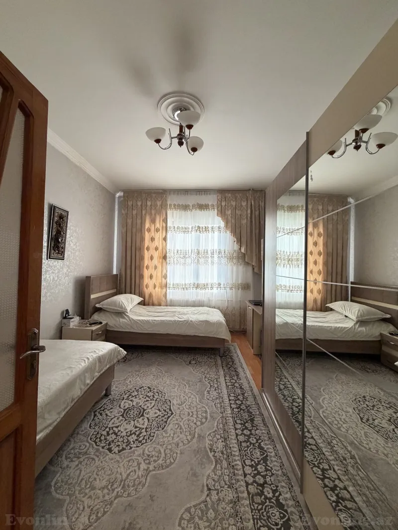 Satılır 3 otaqlı Mənzil Köhnə tikili 90 m² Yeni Yasamal - şəkil 6