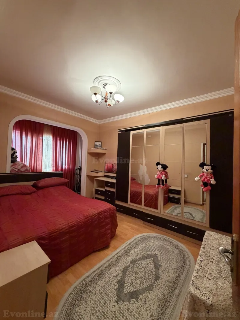 Satılır 3 otaqlı Mənzil Köhnə tikili 90 m² Yeni Yasamal - şəkil 8