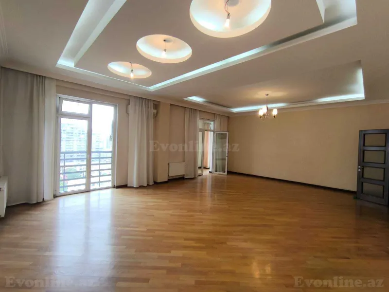 Satılır 3 otaqlı Mənzil Yeni tikili 212 m² 28 May m. - şəkil 2
