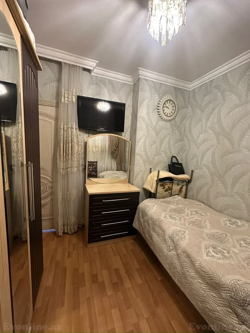 Satılır 3 otaqlı Mənzil Köhnə tikili 51 m² Bakıxanov - şəkil 6
