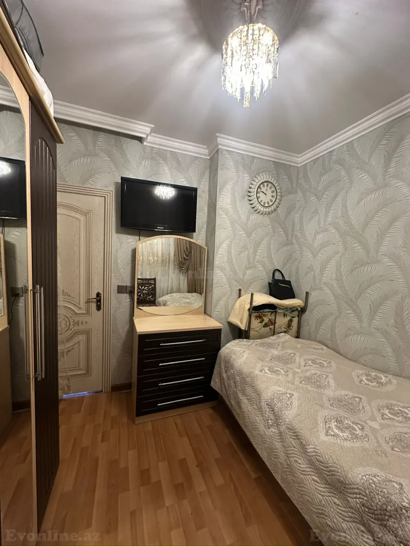 Satılır 3 otaqlı Mənzil Köhnə tikili 51 m² Bakıxanov - şəkil 7
