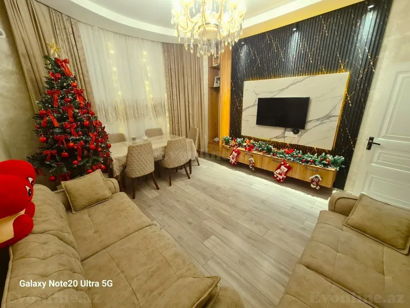 Satılır 3 otaqlı Mənzil Yeni tikili 75 m² Bakıxanov