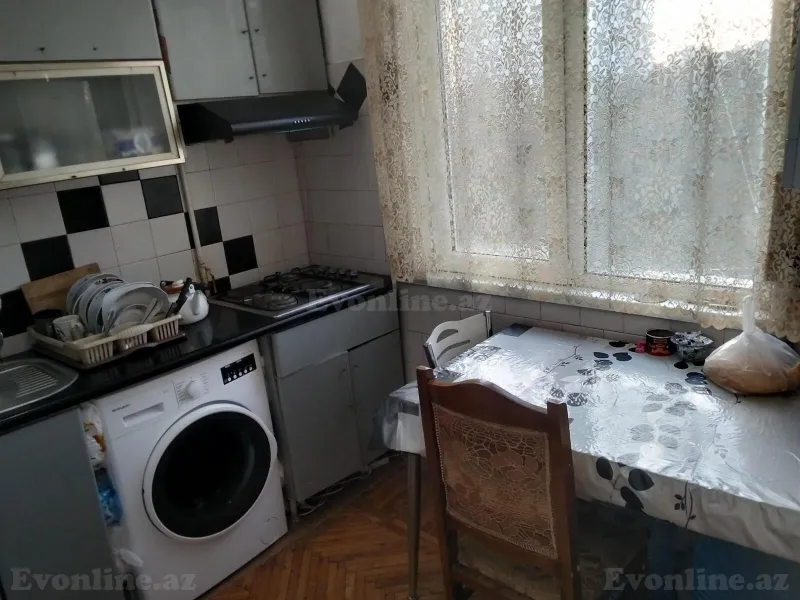 Kirayə verilir 2 otaqlı Mənzil Köhnə tikili 52 m² Memar Əcəmi m. - şəkil 9