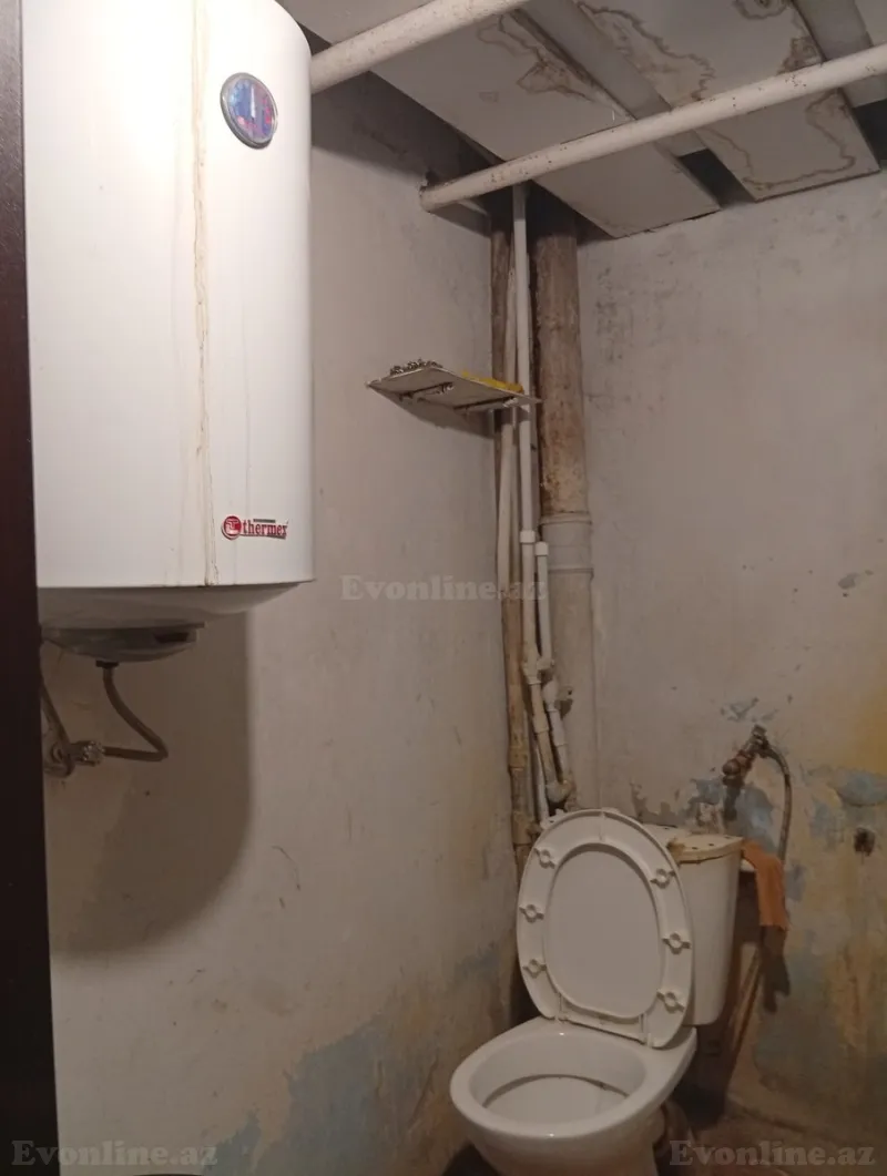 Satılır 1 otaqlı Mənzil Köhnə tikili 20 m² 7-ci mikrorayon - şəkil 2