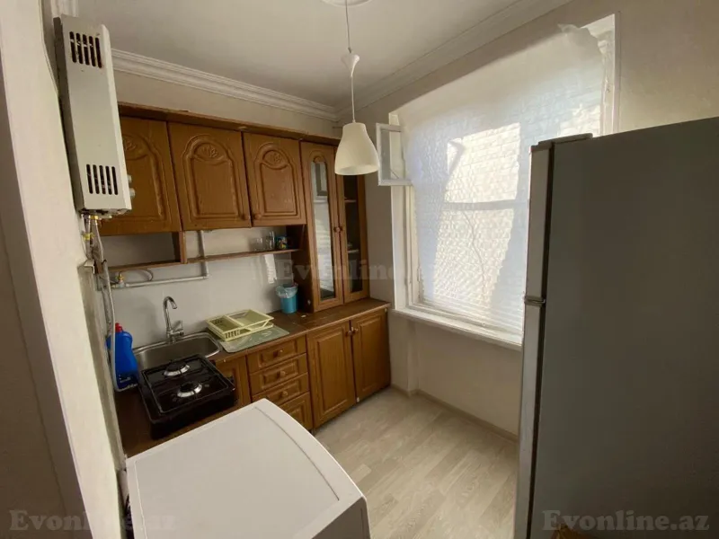 Kirayə verilir 2 otaqlı Mənzil Köhnə tikili 50 m² Nəriman Nərimanov m. - şəkil 3