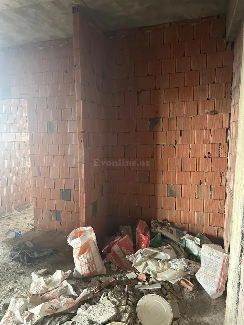 Satılır 4 otaqlı Mənzil Yeni tikili 186 m² Qara Qarayev m. - şəkil 12
