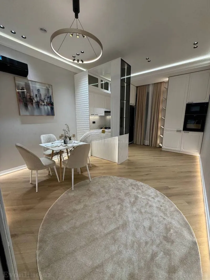 Kirayə verilir 3 otaqlı Mənzil Yeni tikili 122 m² Gənclik m. - şəkil 2
