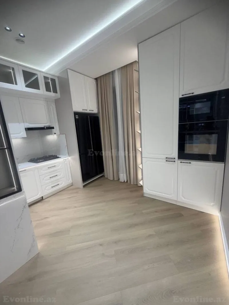 Kirayə verilir 3 otaqlı Mənzil Yeni tikili 122 m² Gənclik m. - şəkil 6