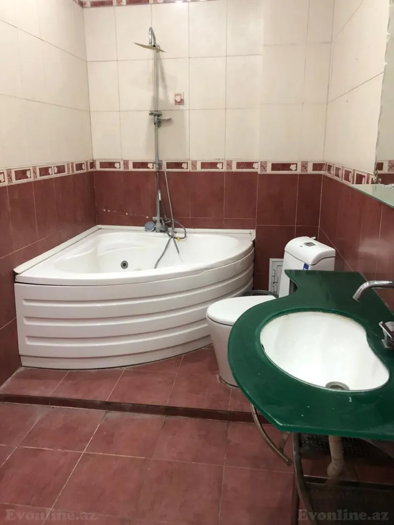 Satılır 2 otaqlı Mənzil Yeni tikili 85 m² 8 Noyabr m. - şəkil 7