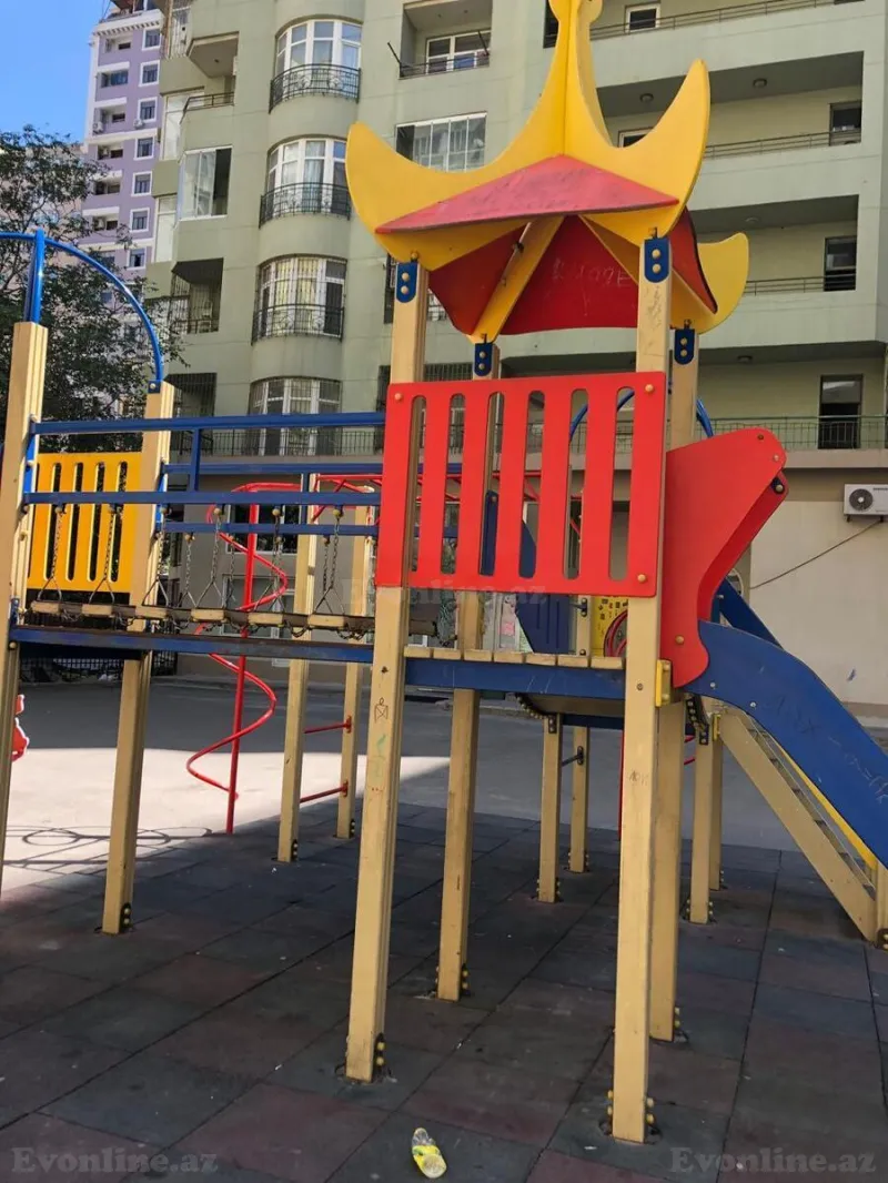 Satılır 2 otaqlı Mənzil Yeni tikili 85 m² 8 Noyabr m. - şəkil 9