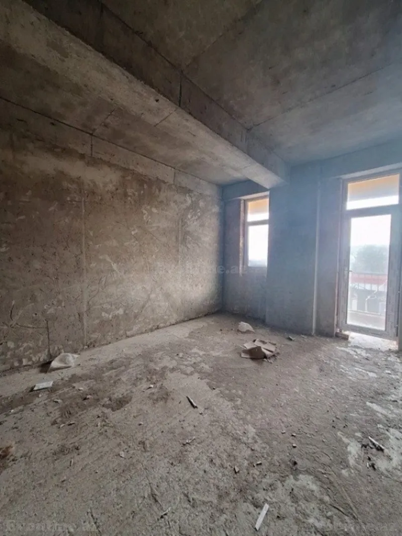 Satılır 3 otaqlı Mənzil Yeni tikili 130 m² Qara Qarayev m. - şəkil 7
