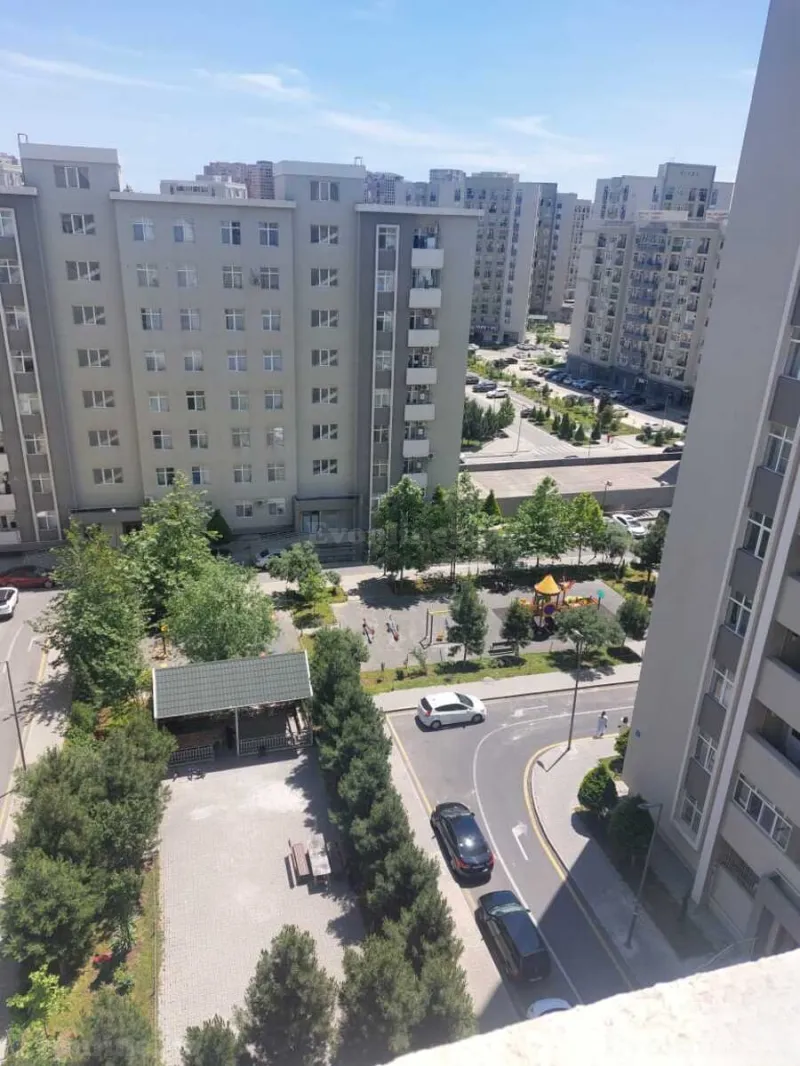 Kirayə verilir 2 otaqlı Mənzil Yeni tikili 80 m² İnşaatçılar m.