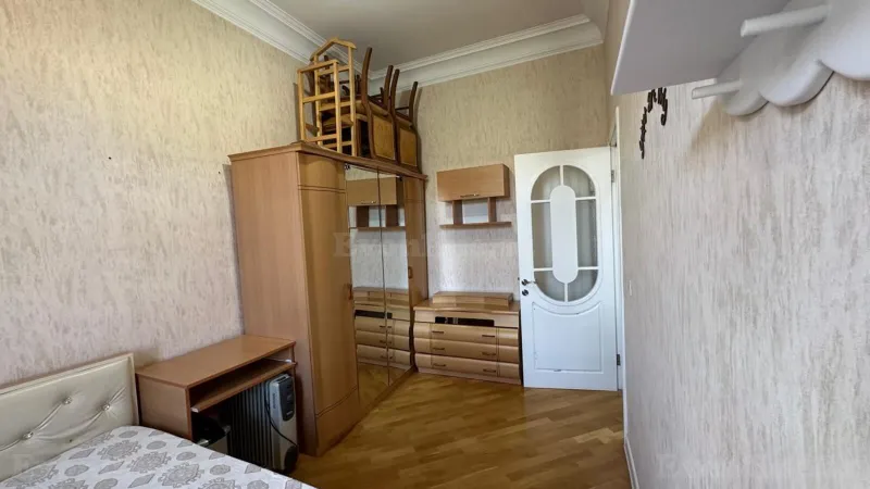Kirayə verilir 2 otaqlı Mənzil Köhnə tikili 65 m² Elmlər Akademiyası m. - şəkil 7