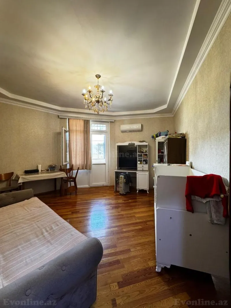 Satılır 2 otaqlı Mənzil Köhnə tikili 35 m² Elmlər Akademiyası m. - şəkil 2