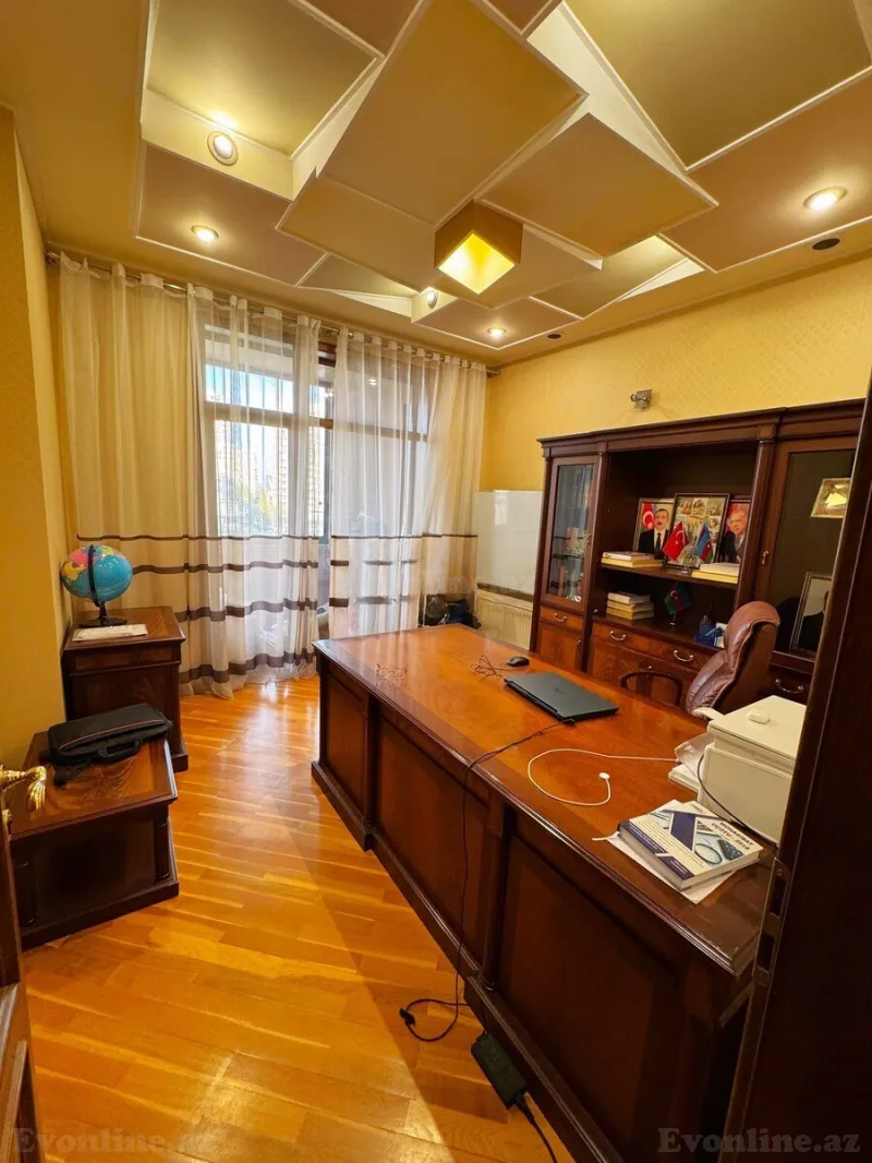 Satılır 5 otaqlı Mənzil Yeni tikili 245 m² 28 May m. - şəkil 7