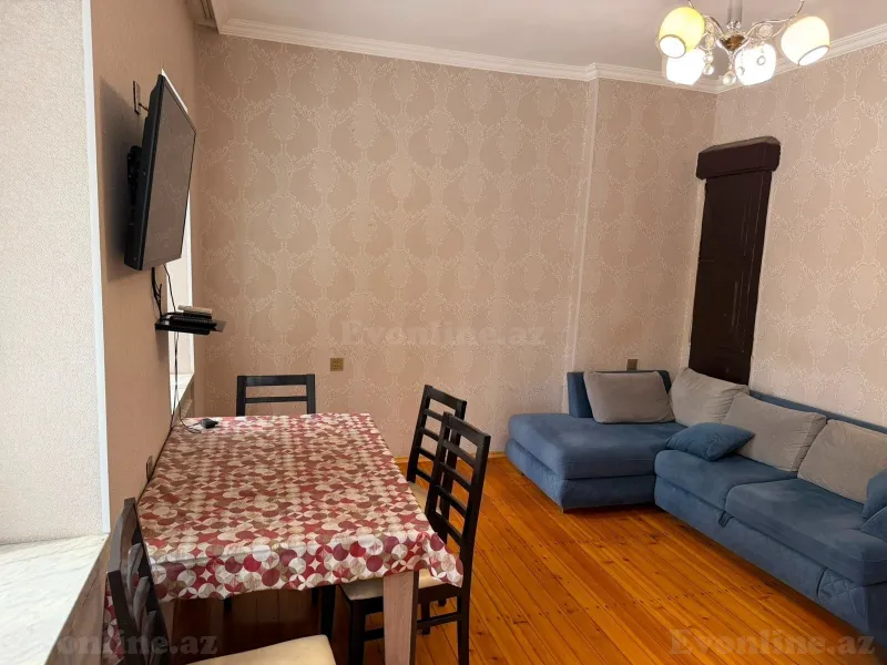 Satılır 3 otaqlı Mənzil Köhnə tikili 60 m² Nəsimi r. - şəkil 2