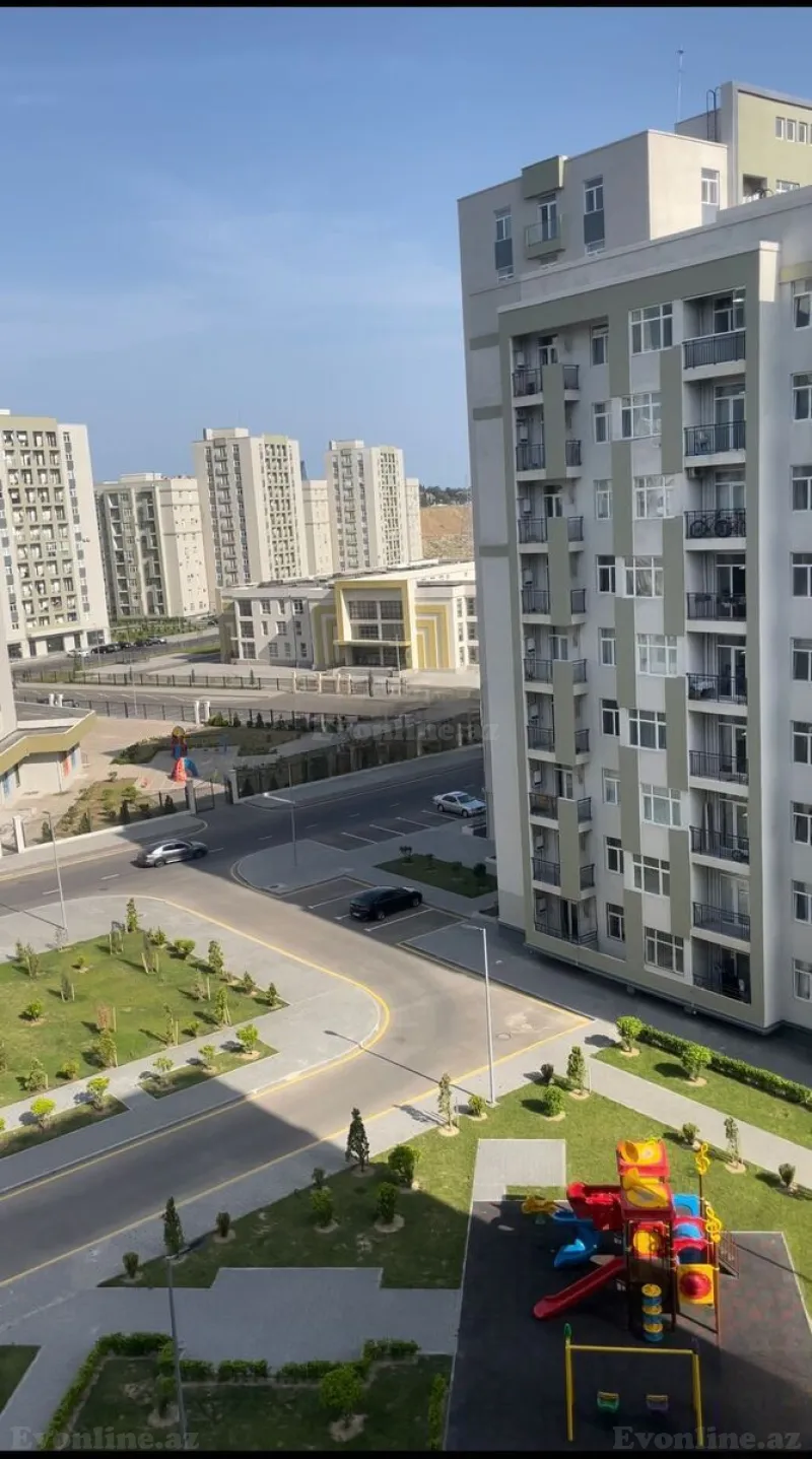 Satılır 3 otaqlı Mənzil Yeni tikili 90 m² İnşaatçılar m. - şəkil 2