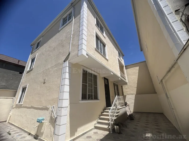 Satılır 5 otaqlı Həyət evi 200 m² Masazır