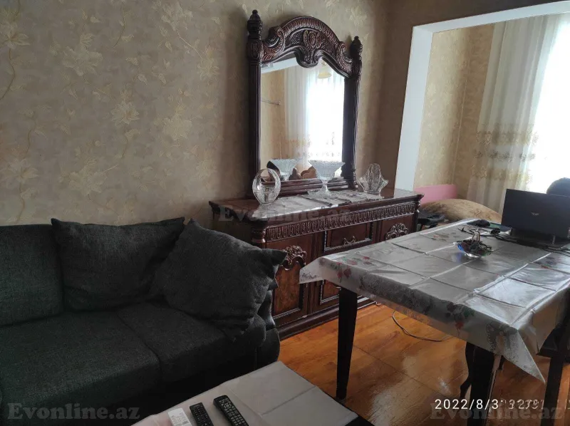 Satılır 2 otaqlı Mənzil Köhnə tikili 61 m² Əhmədli m. - şəkil 2