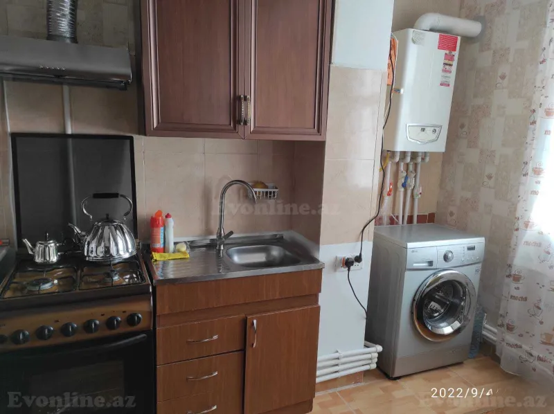 Satılır 2 otaqlı Mənzil Köhnə tikili 61 m² Əhmədli m. - şəkil 8