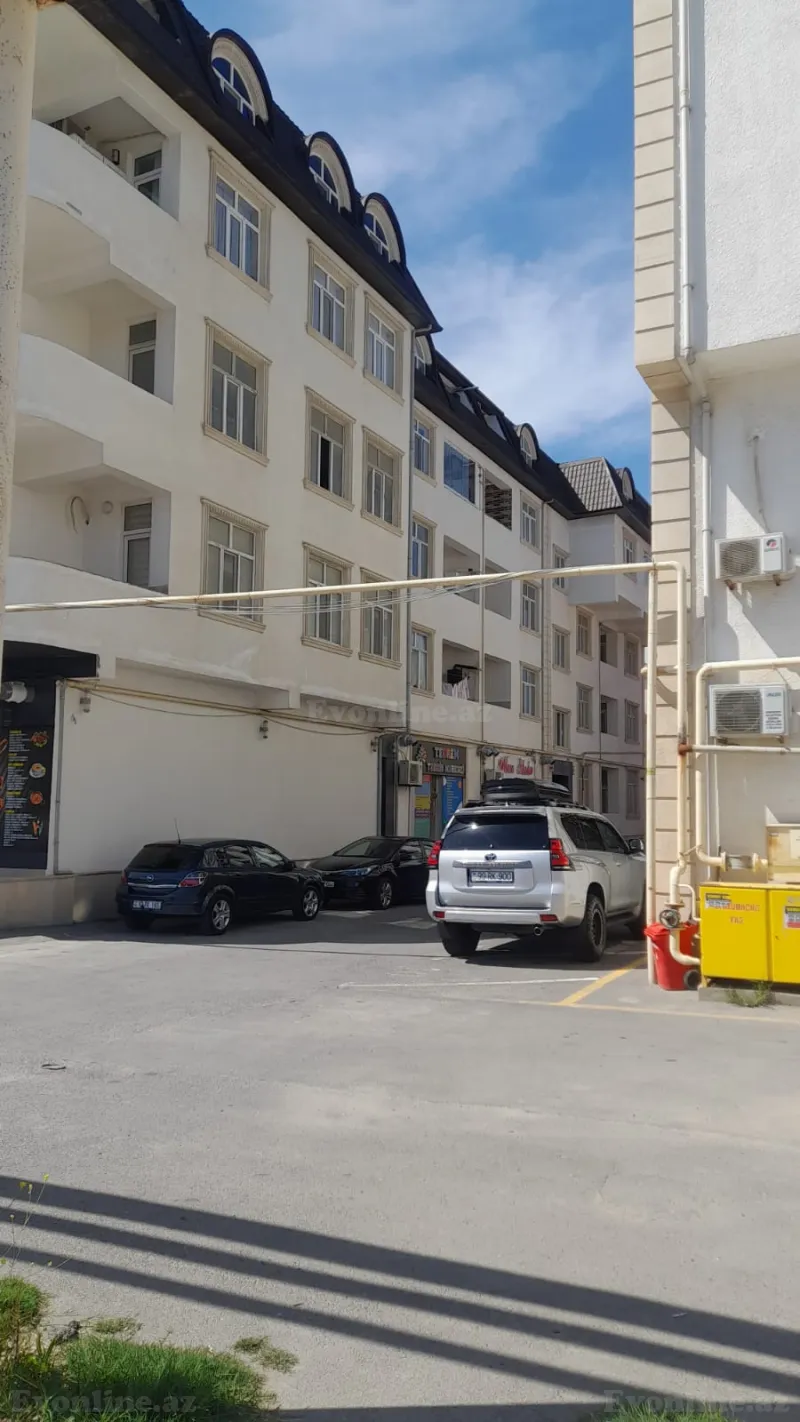 Satılır 2 otaqlı Mənzil Yeni tikili 64 m² Qaraçuxur - şəkil 2