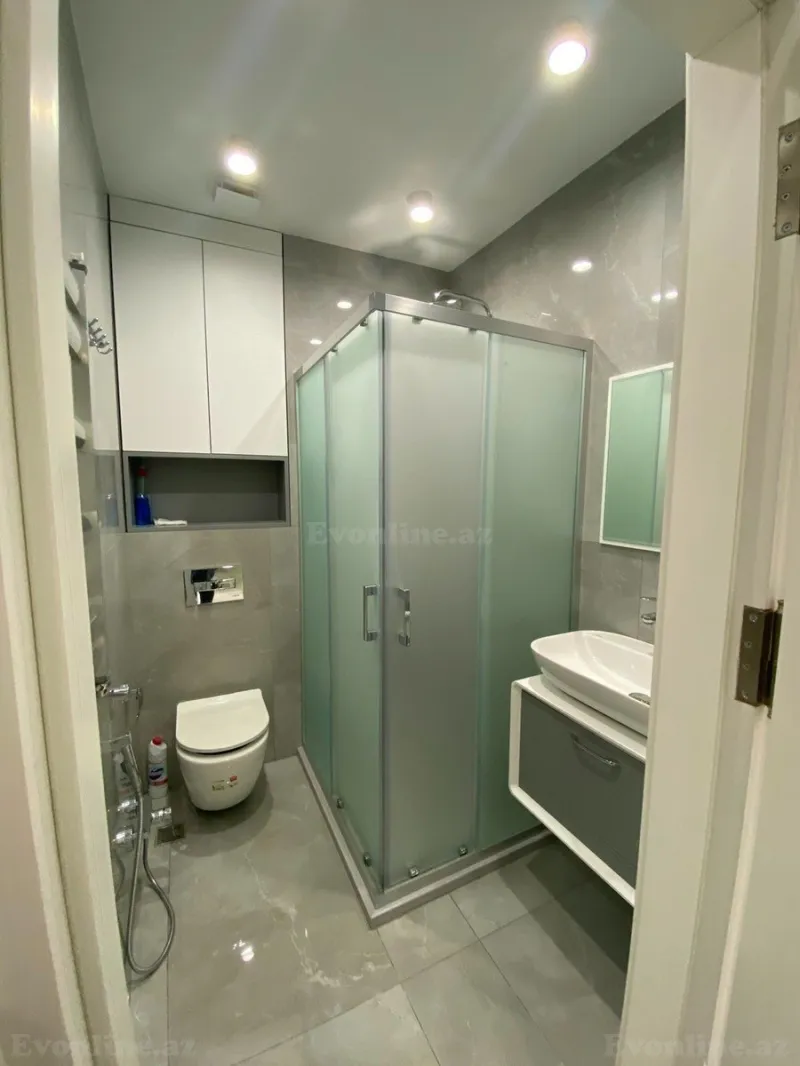 Satılır 2 otaqlı Mənzil Yeni tikili 42 m² Dərnəgül m. - şəkil 15
