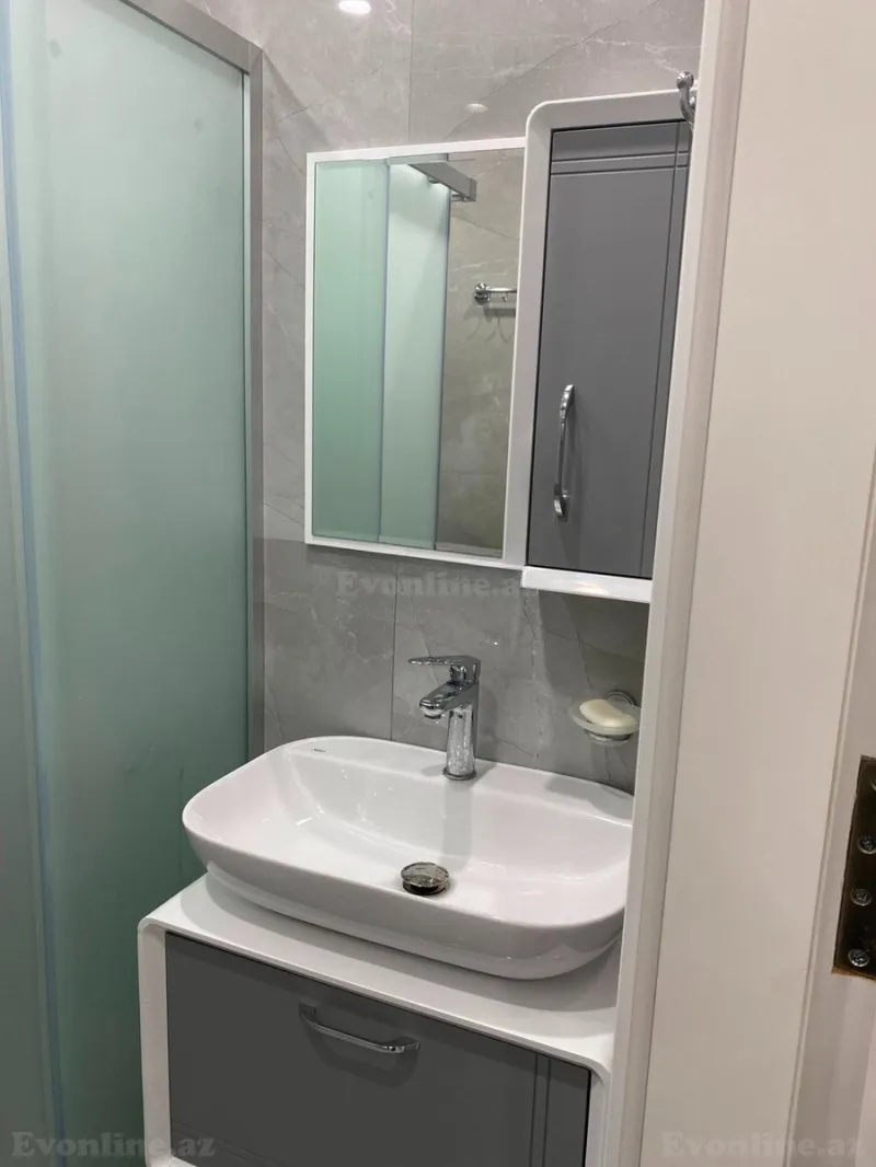 Satılır 2 otaqlı Mənzil Yeni tikili 42 m² Dərnəgül m. - şəkil 17