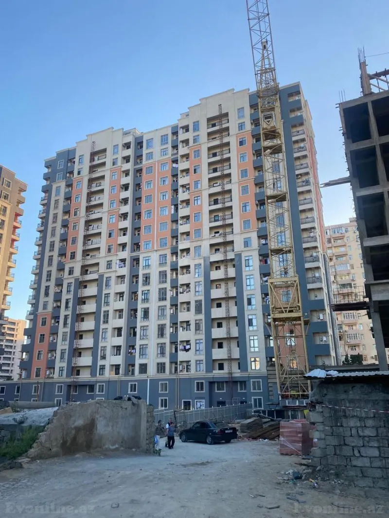 Satılır 2 otaqlı Mənzil Yeni tikili 76 m² Qara Qarayev m. - şəkil 2