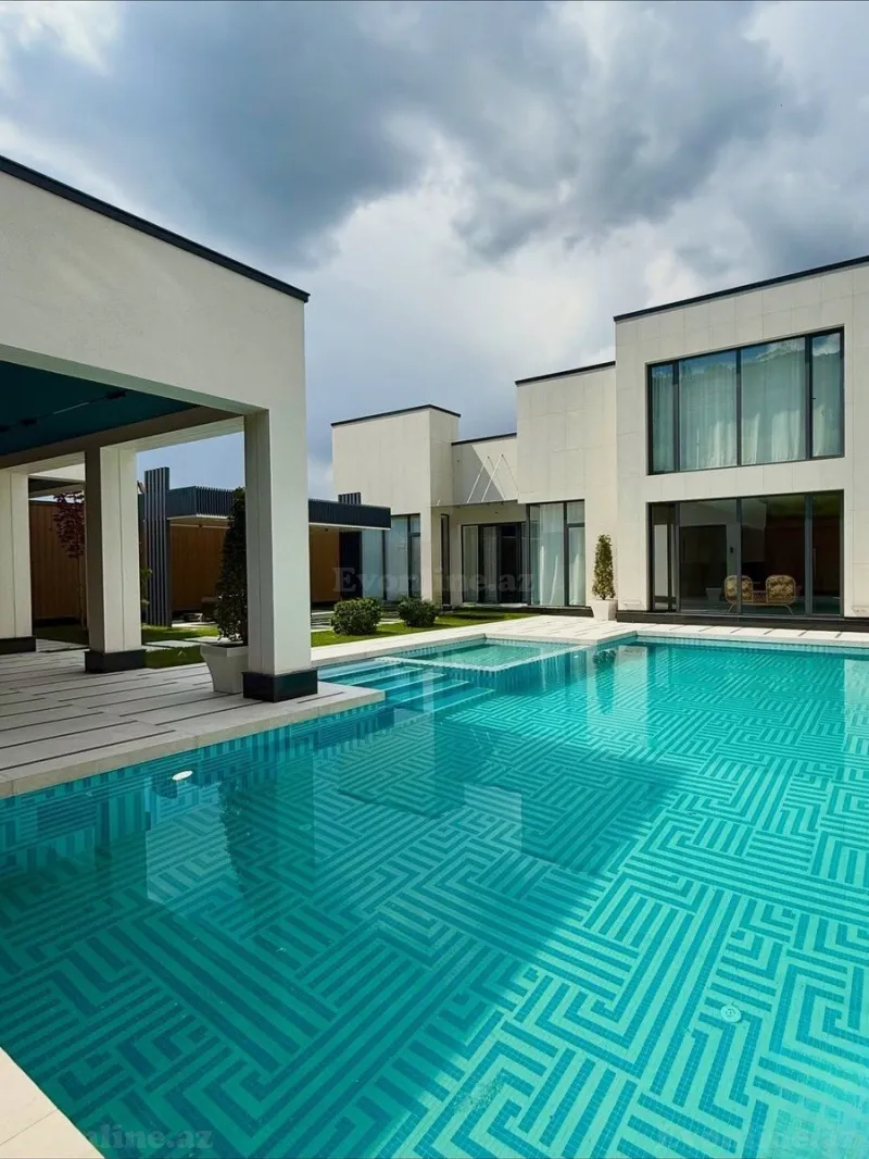 6 otaqlı Həyət evi 500 m² Mərdəkan Kirayə verilir
