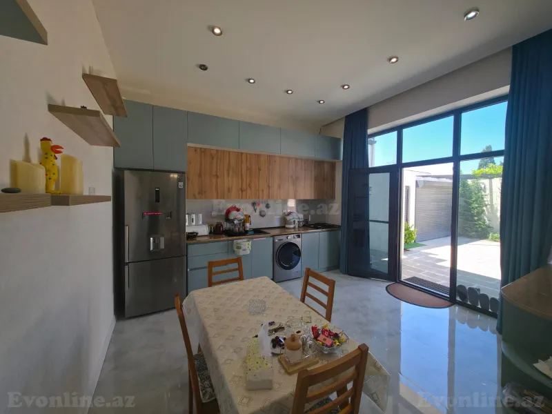Satılır 4 otaqlı Həyət evi 160 m² Şüvəlan - şəkil 8