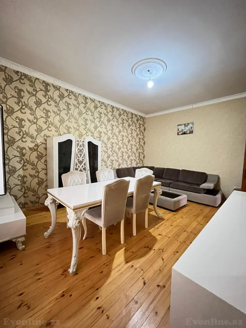 3 otaqlı Həyət evi 100 m² Bakıxanov Kirayə verilir