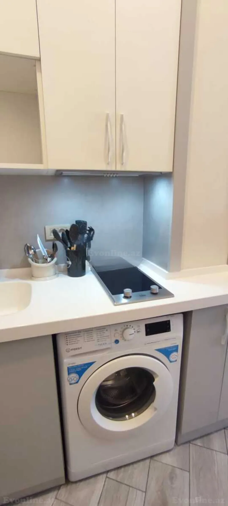 Kirayə verilir 1 otaqlı Mənzil Köhnə tikili 18 m² Səbail r. - şəkil 8