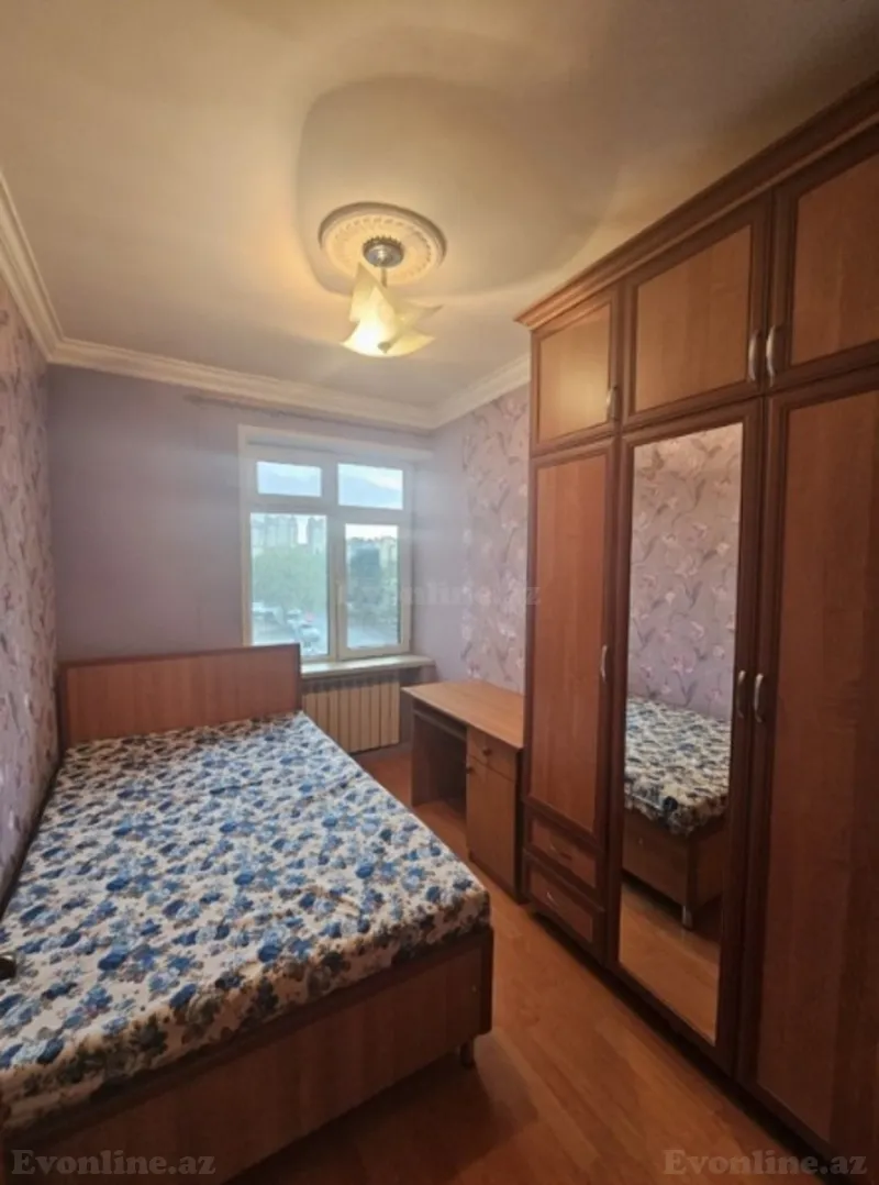 Kirayə verilir 2 otaqlı Mənzil Köhnə tikili 36 m² Qara Qarayev m. - şəkil 4