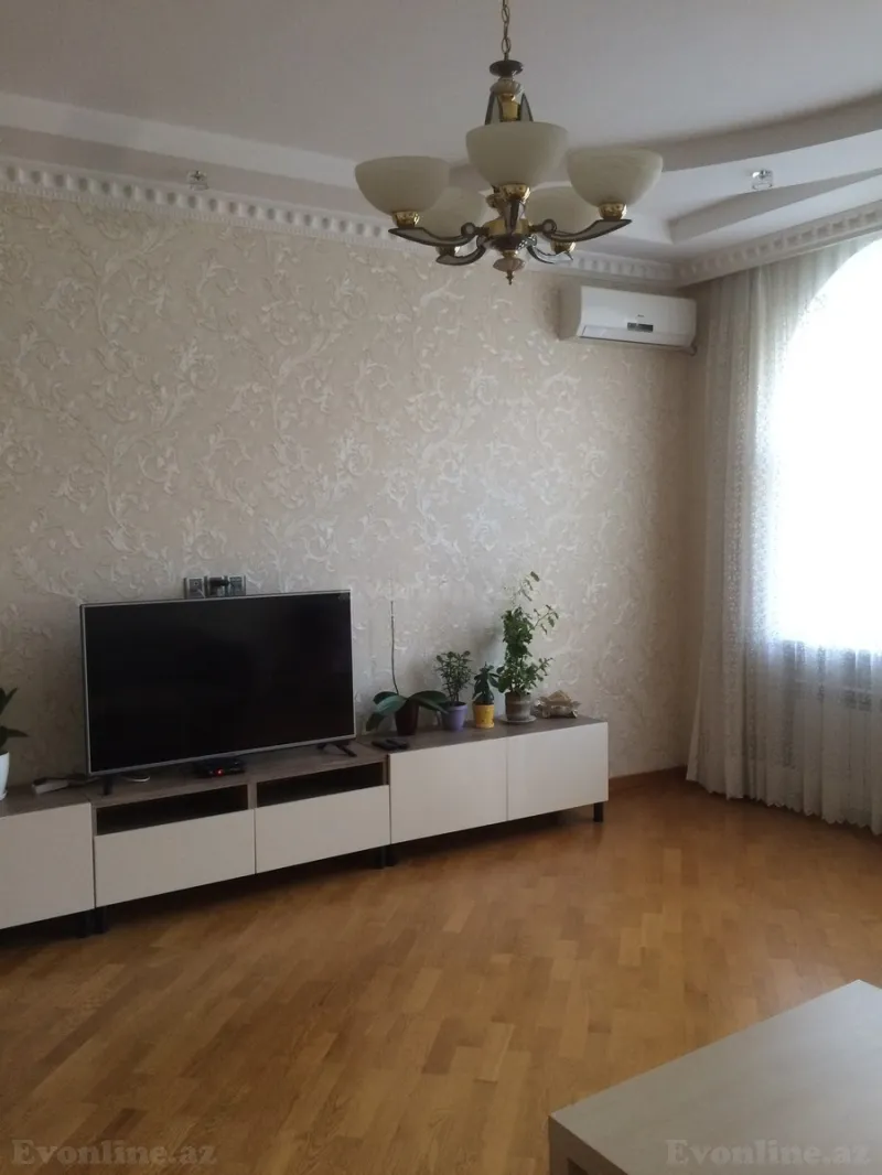 Kirayə verilir 2 otaqlı Mənzil Köhnə tikili 75 m² Nizami m. - şəkil 10