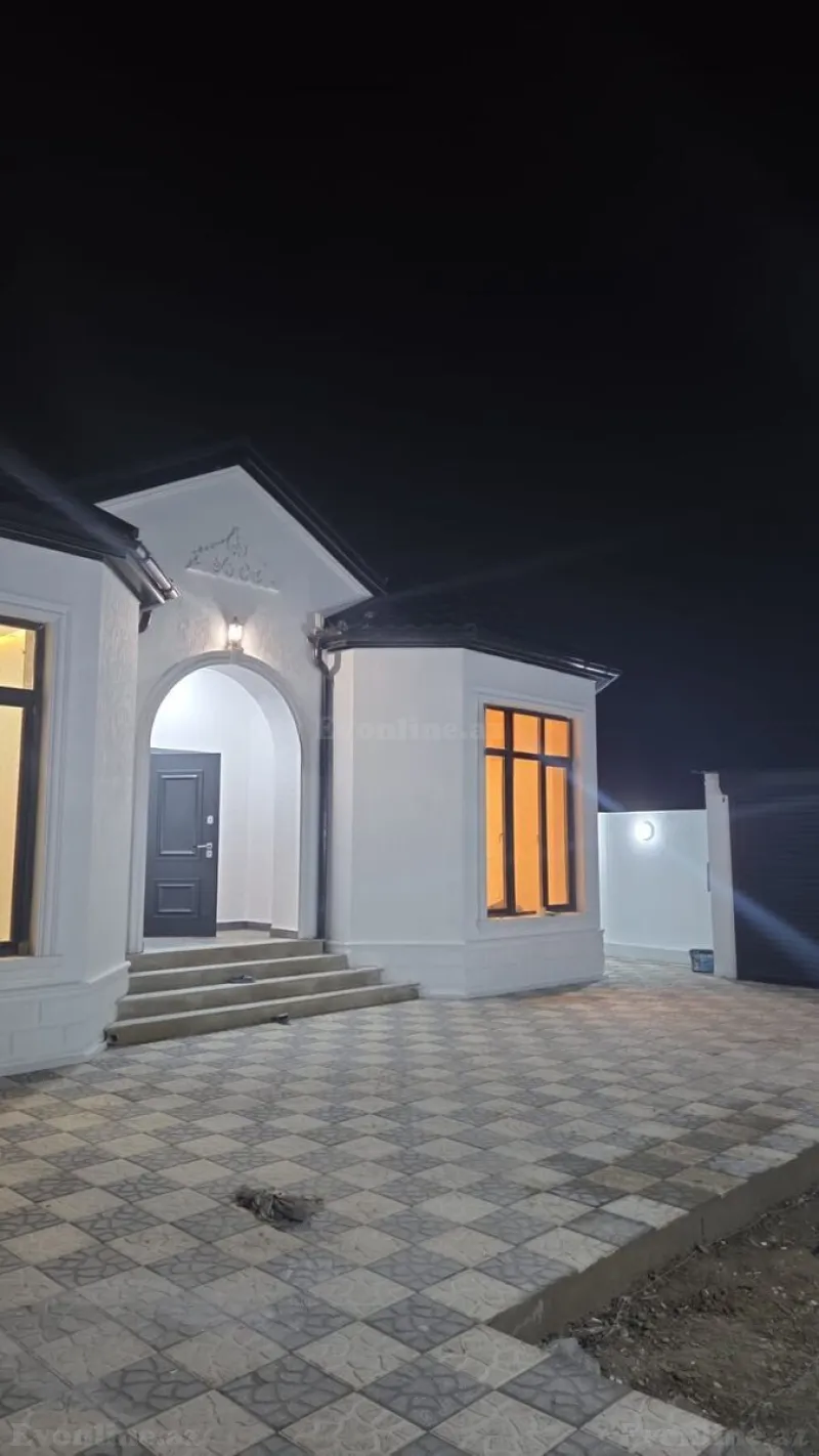Satılır 4 otaqlı Həyət evi 300 m² Binə
