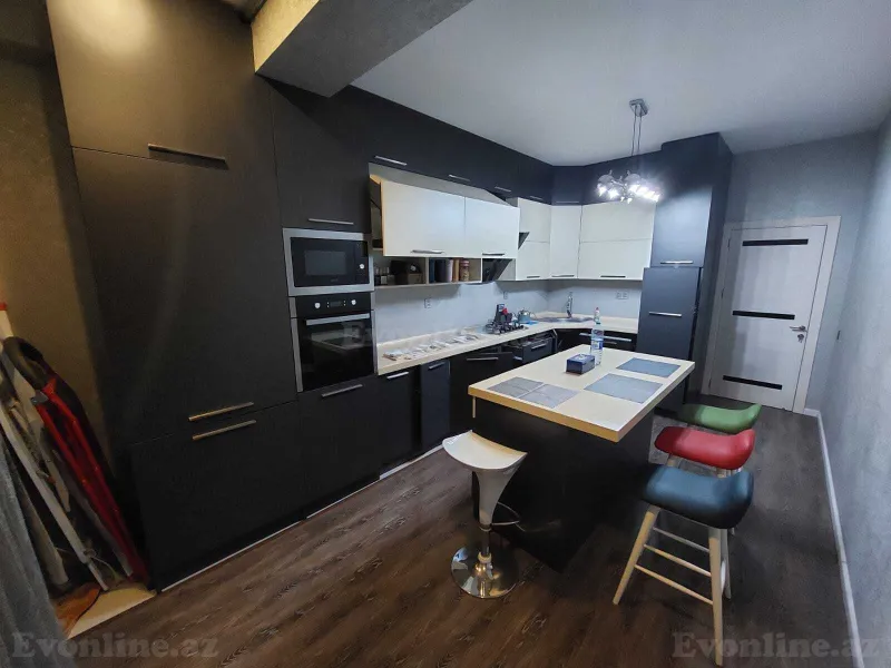 Kirayə verilir 3 otaqlı Mənzil Yeni tikili 122 m² 8 Noyabr m. - şəkil 11