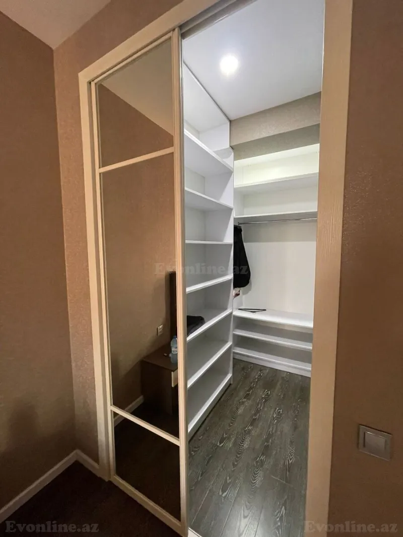 Kirayə verilir 3 otaqlı Mənzil Yeni tikili 122 m² 8 Noyabr m. - şəkil 18