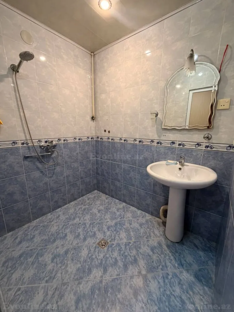 Satılır 2 otaqlı Mənzil Köhnə tikili 56 m² Həzi Aslanov m. - şəkil 9