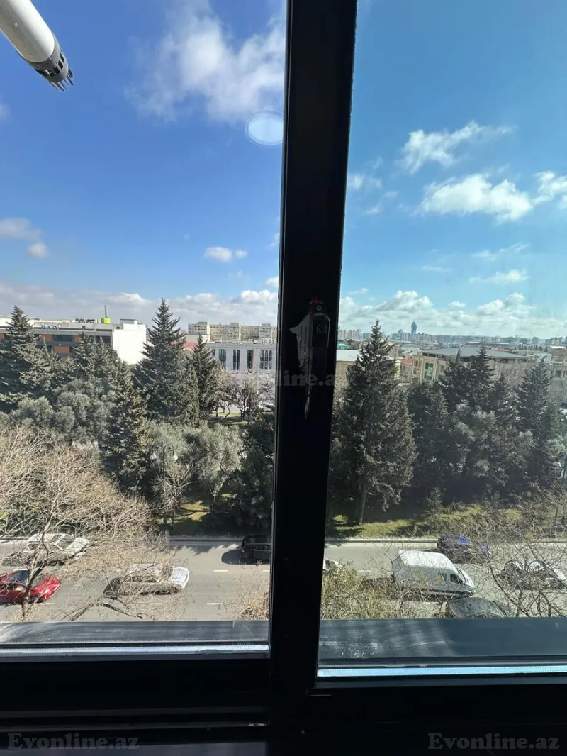 Satılır 3 otaqlı Mənzil Köhnə tikili 70 m² Gənclik m. - şəkil 6