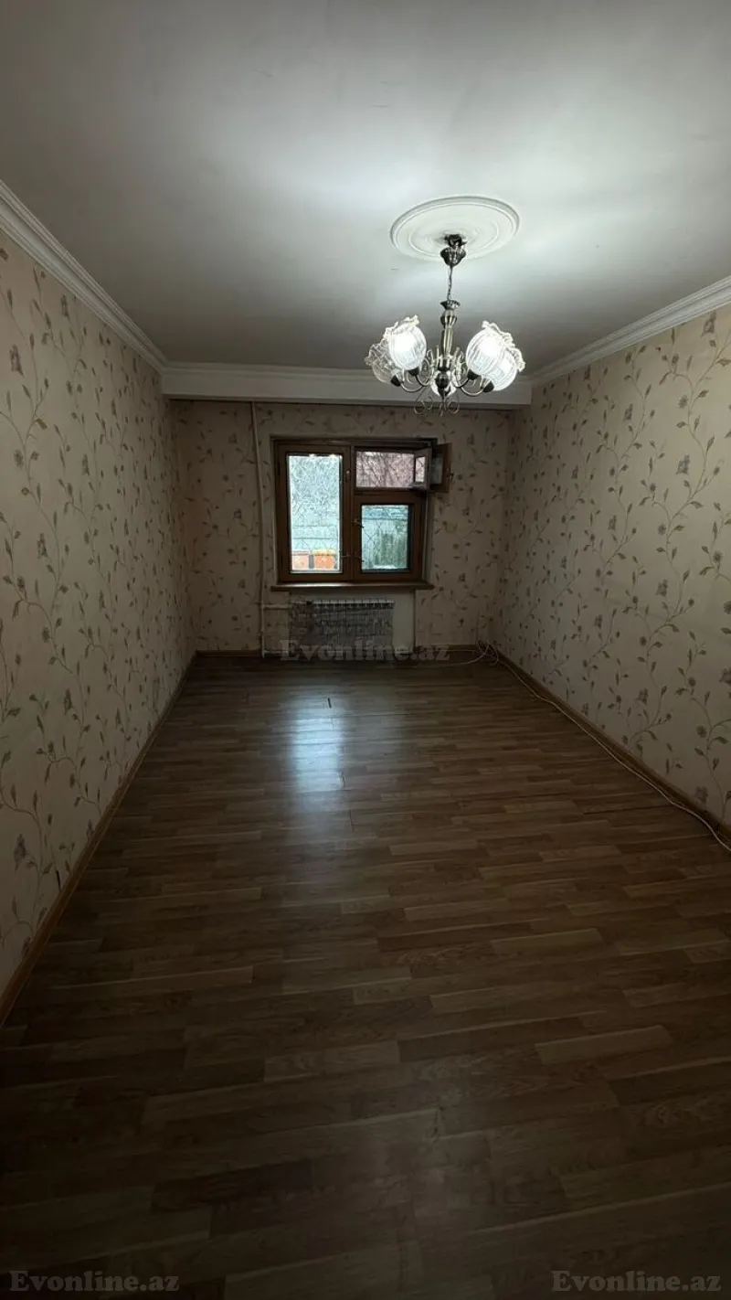 Satılır 2 otaqlı Mənzil Köhnə tikili 60 m² Neftçilər m. - şəkil 2