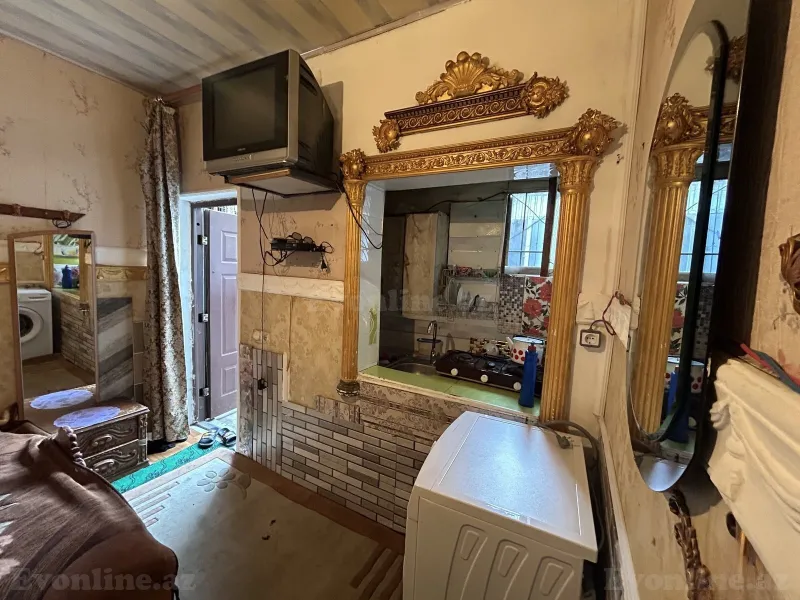 Kirayə verilir 1 otaqlı Mənzil Köhnə tikili 16 m² Nərimanov r. - şəkil 2