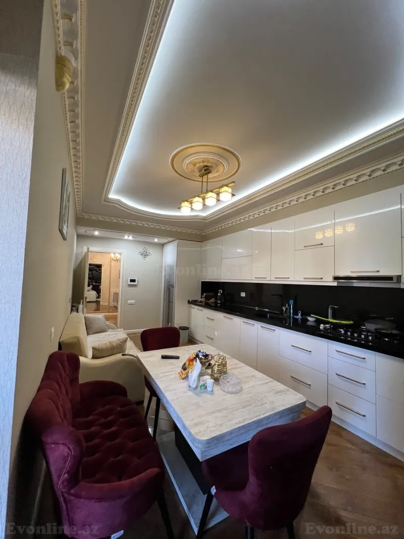 Satılır 3 otaqlı Mənzil Yeni tikili 152 m² Elmlər Akademiyası m. - şəkil 10